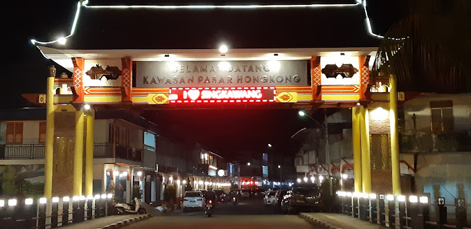Wisata Kuliner dan Budaya Tionghoa di Pasar Hongkong Singkawang