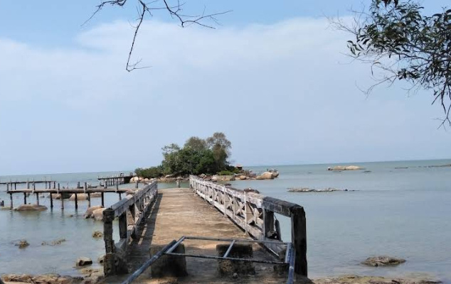 Pulau Simping Singkawang, Wisata Pulau Terkecil di dunia