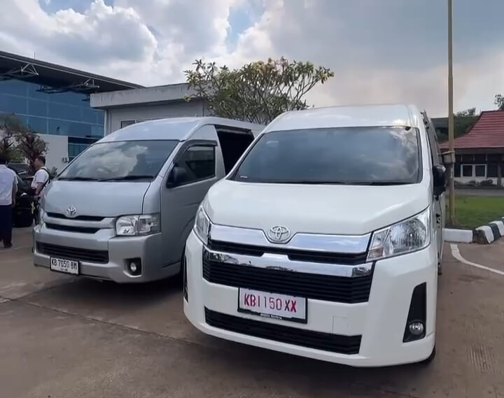Sewa Hiace di Pontianak Untuk Rombongan Wisata ke Kuching Malaysia